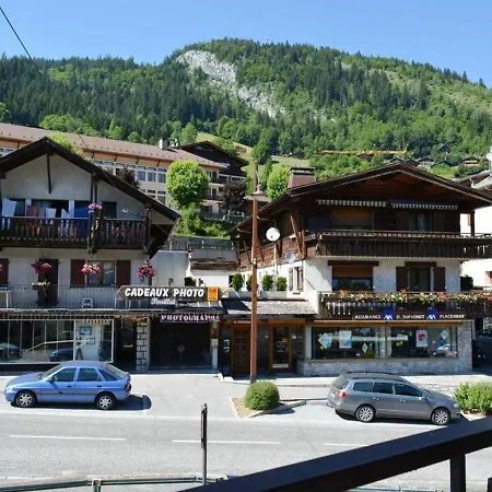 3 Pieces Avec Mezzanine Et Ascenseur, 6 Pers, Centre Village, Proche Commerces, Navettes - Fr-1-241-138 Apartment