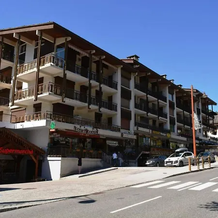 3 Pieces Avec Mezzanine Et Ascenseur, 6 Pers, Centre Village, Proche Commerces, Navettes - Fr-1-241-138 *